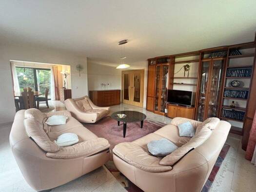 Wohnung zum Kauf 320.000 € 8 Zimmer 269 m² EG Baumener Straße 4b Waldbröl 51545