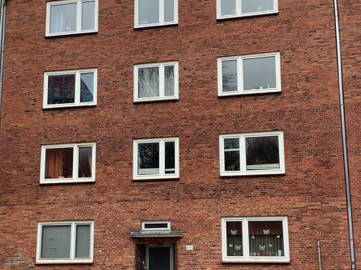 Wohnung zur Miete 750 € 4 Zimmer 83,5 m² 3. Geschoss frei ab 01.08.2026 Pickertstraße 43a Gaarden-Ost Kiel 24143