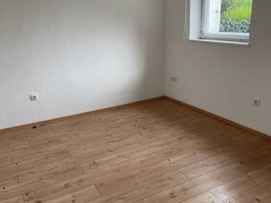 Wohnung zur Miete 340 € 1 Zimmer 15 m² 1. Geschoss frei ab sofort Am Hammer 10 Katzwang Nürnberg 90455