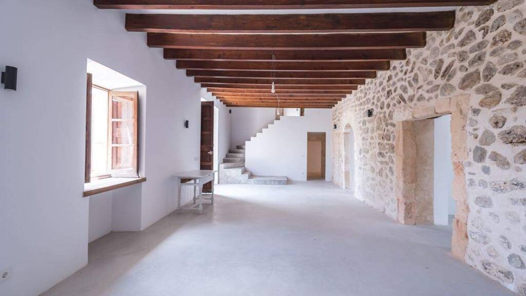 Bauernhaus zum Kauf 1.900.000 € 5 Zimmer 860 m² 70.000 m² Grundstück frei ab sofort Ariano 07529