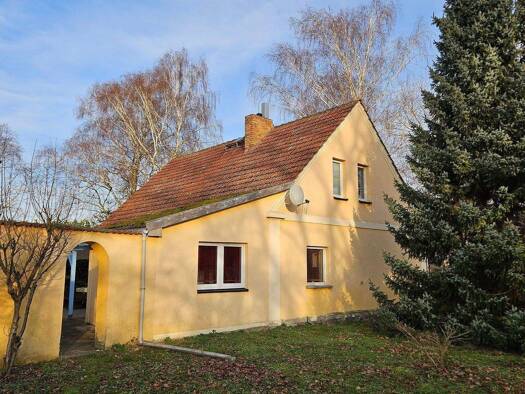 Einfamilienhaus zum Kauf 167.000 € 5,5 Zimmer 152 m² 1.247 m² Grundstück frei ab sofort Japenzin Spantekow 17392