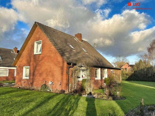 Einfamilienhaus zum Kauf 240.000 € 4 Zimmer 123,2 m² 761 m² Grundstück Großenkneten 26197