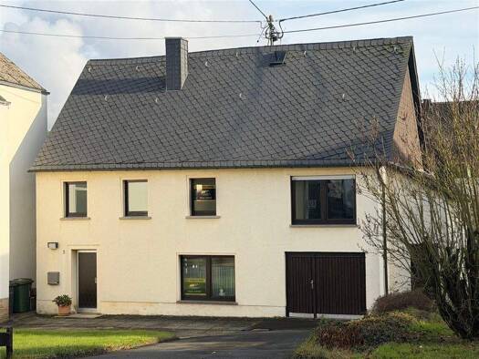 Einfamilienhaus zum Kauf 155.000 € 4 Zimmer 135 m² 440 m² Grundstück frei ab sofort Mogendorf 56424