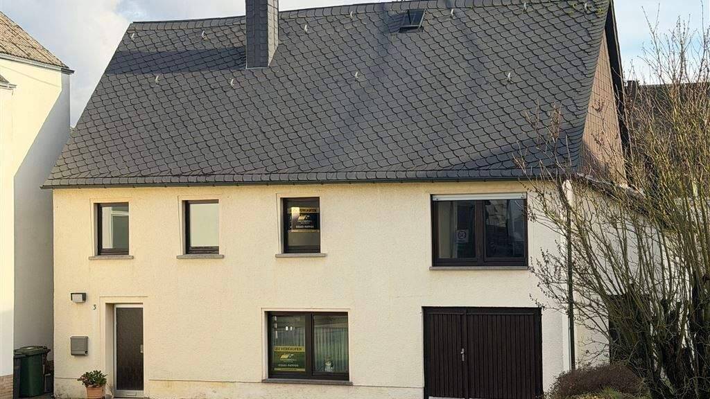 Einfamilienhaus zum Kauf 155.000 € 4 Zimmer 135 m² 440 m² Grundstück frei ab sofort Mogendorf 56424