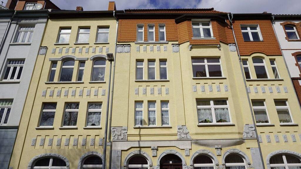 Wohnung zur Miete 750 € 4 Zimmer 91 m² 2. Geschoss frei ab sofort Oststraße 2 Ilversgehofen Erfurt 99086