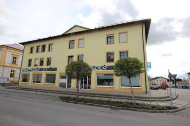 Wohnung zum Kauf 199.000 € 3 Zimmer 79,7 m² 1. Geschoss frei ab sofort Simbach Simbach a.Inn 84359
