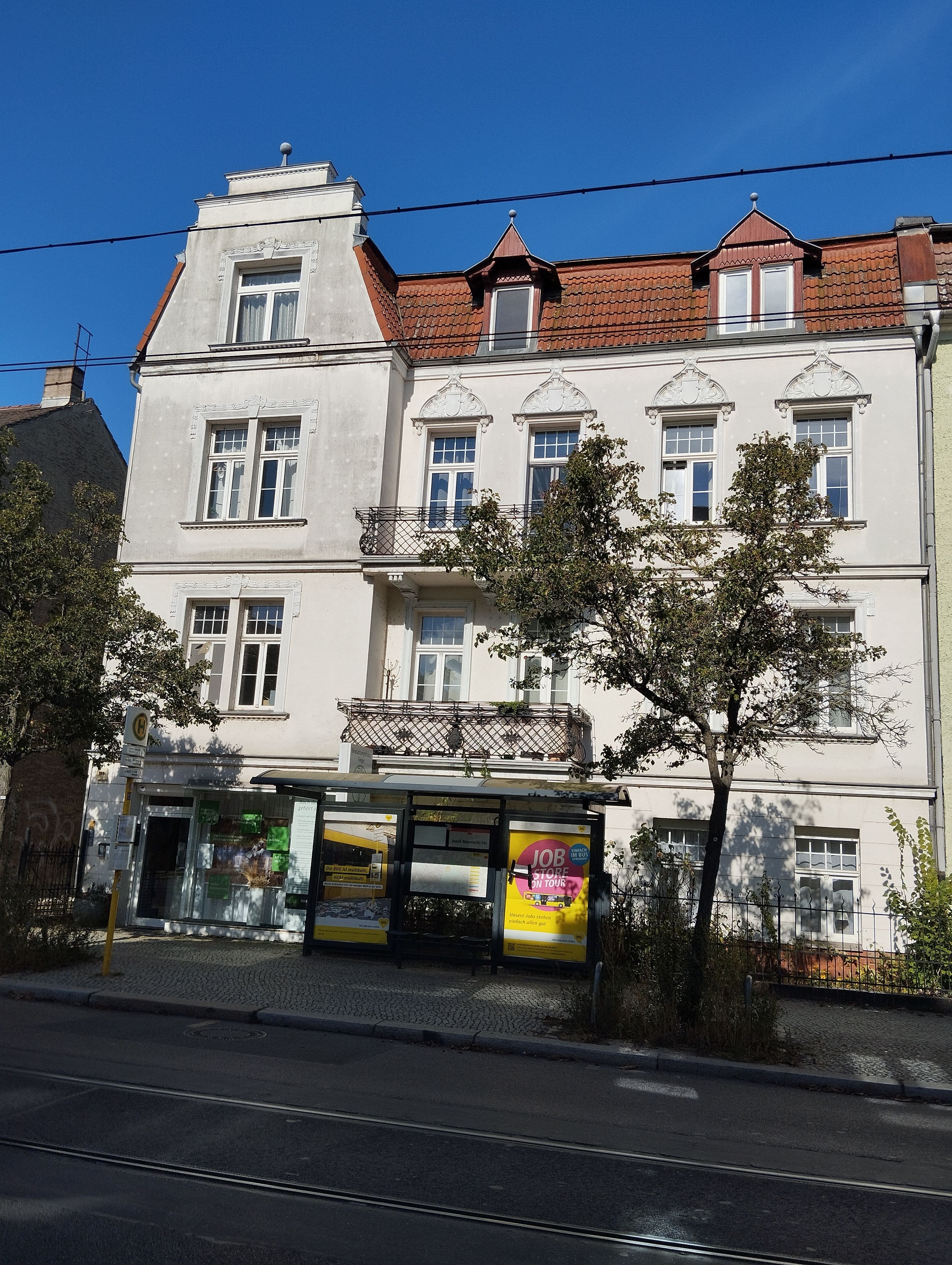 Mehrfamilienhaus zur Versteigerung als Kapitalanlage geeignet 1.250.000 € 20 Zimmer 513 m²<br/>Wohnfläche 644 m²<br/>Grundstück Friedrichshagen Berlin 12587