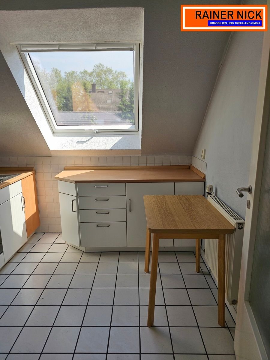 Wohnung zum Kauf 49.990 € 2 Zimmer 32 m²<br/>Wohnfläche 2.<br/>Geschoss ab sofort<br/>Verfügbarkeit Untermeiderich Duisburg 47137