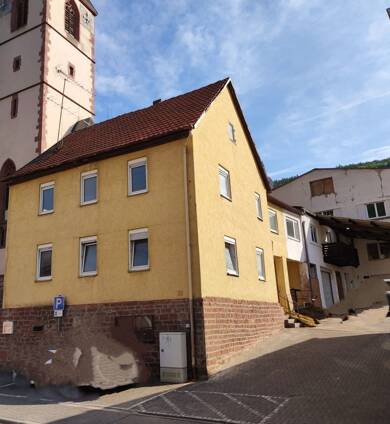 Mehrfamilienhaus zum Kauf als Kapitalanlage geeignet 37 Zimmer 1.100 m² 795 m² Grundstück Eichenbühl Eichenbühl 63928