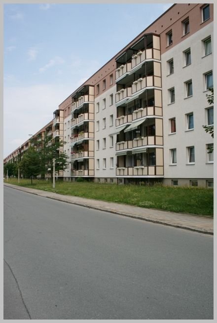 Wohnung zur Miete 285 € 2 Zimmer 49,1 m²<br/>Wohnfläche 2.<br/>Geschoss Karl-Marx-Straße 15 Nünchritz Nünchritz 01612