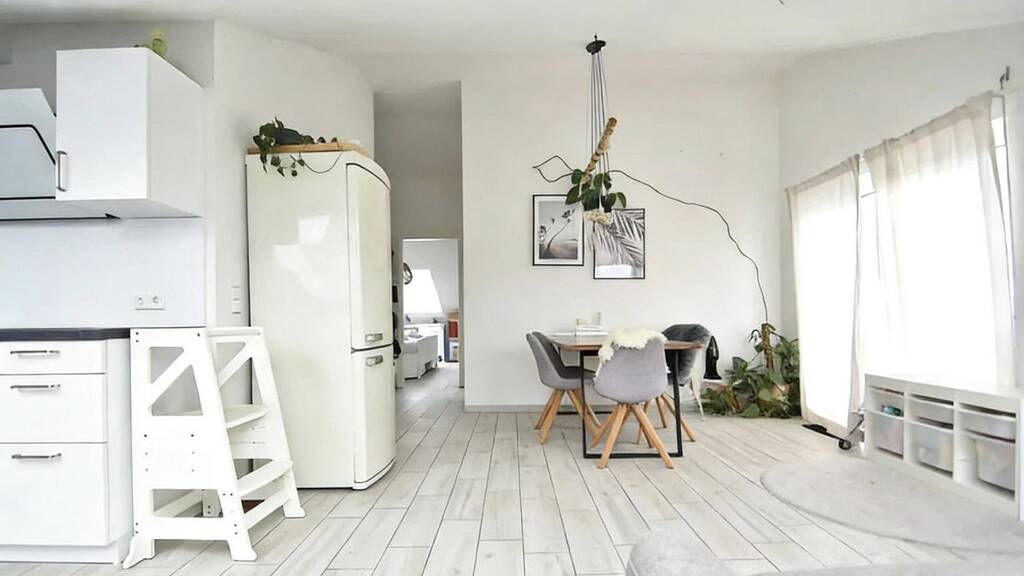 Wohnung zur Miete 1.450 € 3,5 Zimmer 71 m² 2. Geschoss Plieningen Stuttgart-Plieningen 70599