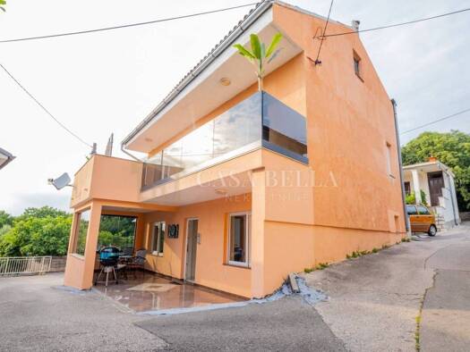 Haus zur Miete 1.900 € 5 Zimmer 120 m² Novi Vinodolski Novi Vinodolski