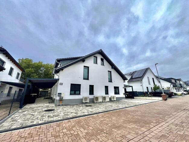 Doppelhaushälfte zur Miete 2.500 € 6 Zimmer 200 m² 150 m² Grundstück Auf der Weingartsweide 20 A Ravolzhausen Neuberg 63543