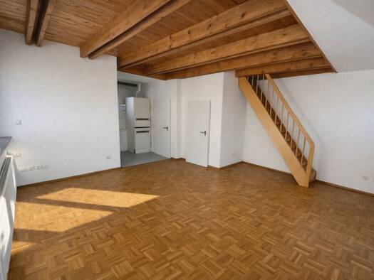 Maisonette zur Miete 1.400 € 2,5 Zimmer 87 m² frei ab 01.04.2026 Bad Vilbel 61118