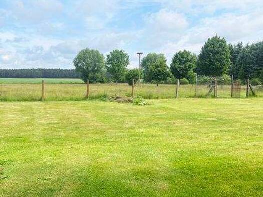 Haus zum Kauf 260.000 € 8 Zimmer 118 m² 6.180 m² Grundstück Sorno Finsterwalde 03238