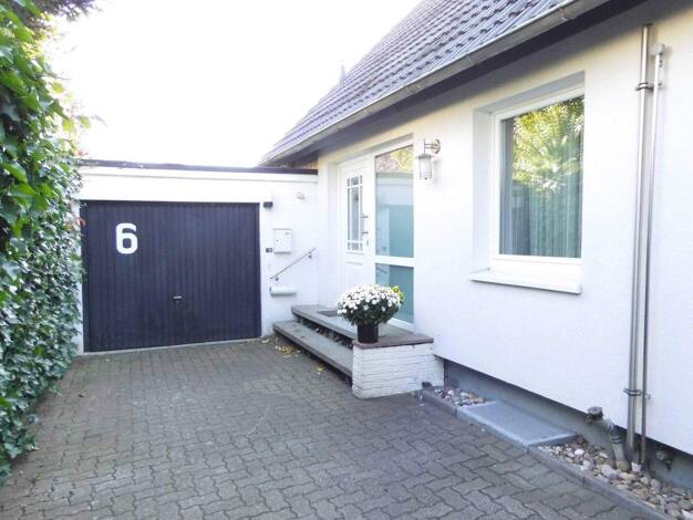 Einfamilienhaus zum Kauf provisionsfrei 645.000 € 8 Zimmer 220 m² 1.098 m² Grundstück Stockelsdorf 23617