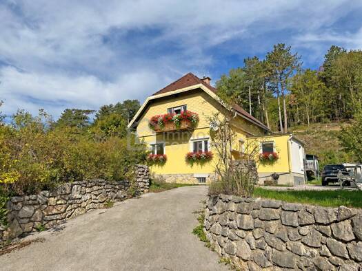 Haus zum Kauf 265.000 € 4 Zimmer 120 m² 1.071 m² Grundstück Altenmarkt an der Triesting 2571