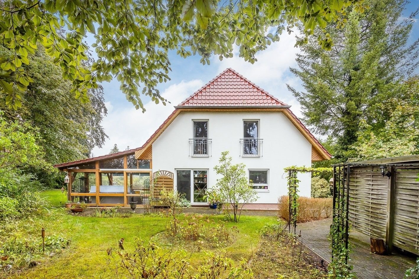 Einfamilienhaus zum Kauf 699.000 € 5 Zimmer 124 m²<br/>Wohnfläche 1.166 m²<br/>Grundstück 01.05.2025<br/>Verfügbarkeit Zeuthen Zeuthen 15738