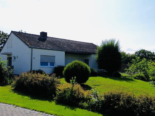 Mehrfamilienhaus zum Kauf 517.000 € 8 Zimmer 239,8 m² 1.049 m² Grundstück frei ab sofort Bitburg 54634