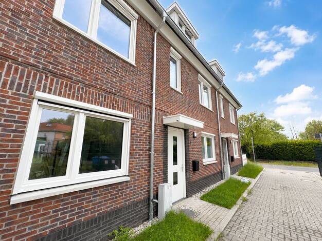 Reihenmittelhaus zum Kauf - Erstbezug 380.000 € 5 Zimmer 136 m² 177 m² Grundstück Krostitz Krostitz 04509