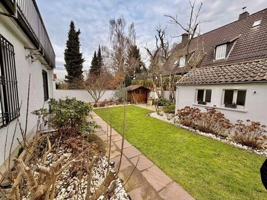 Einfamilienhaus zum Kauf 1.380.000 € 9 Zimmer 309 m² 671 m² Grundstück Mitte Dortmund / Gartenstadt 44141