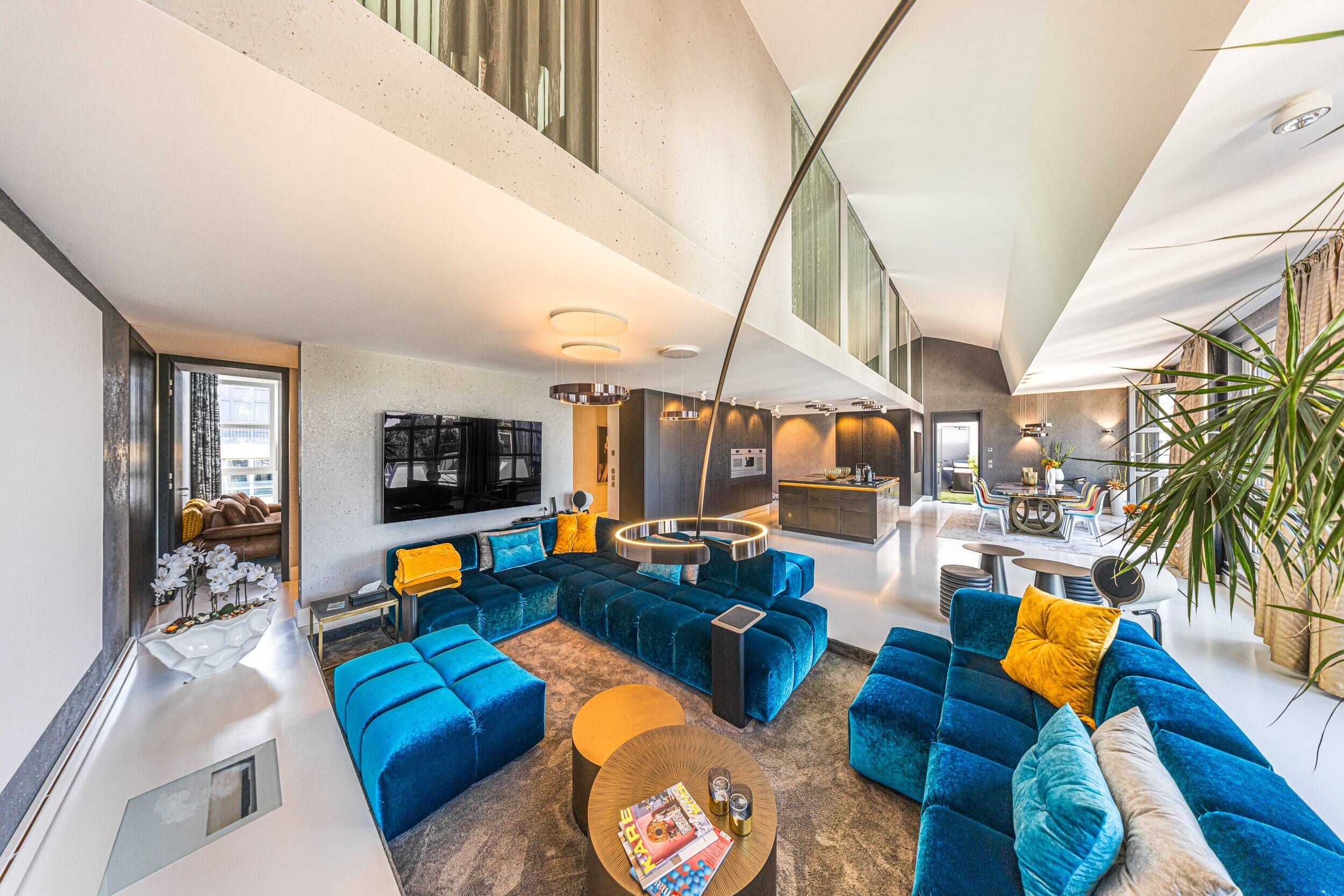 Property thumbnail 2