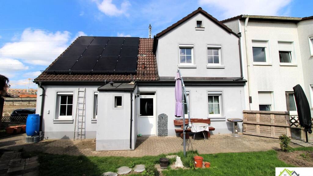 Einfamilienhaus zum Kauf 229.000 € 5 Zimmer 100 m² 240 m² Grundstück Ansbach 91522