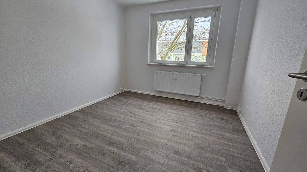 Wohnung zur Miete 415 € 3 Zimmer 56,8 m² 4. Geschoss Sputnikstr. 4 Reform Magdeburg 39118