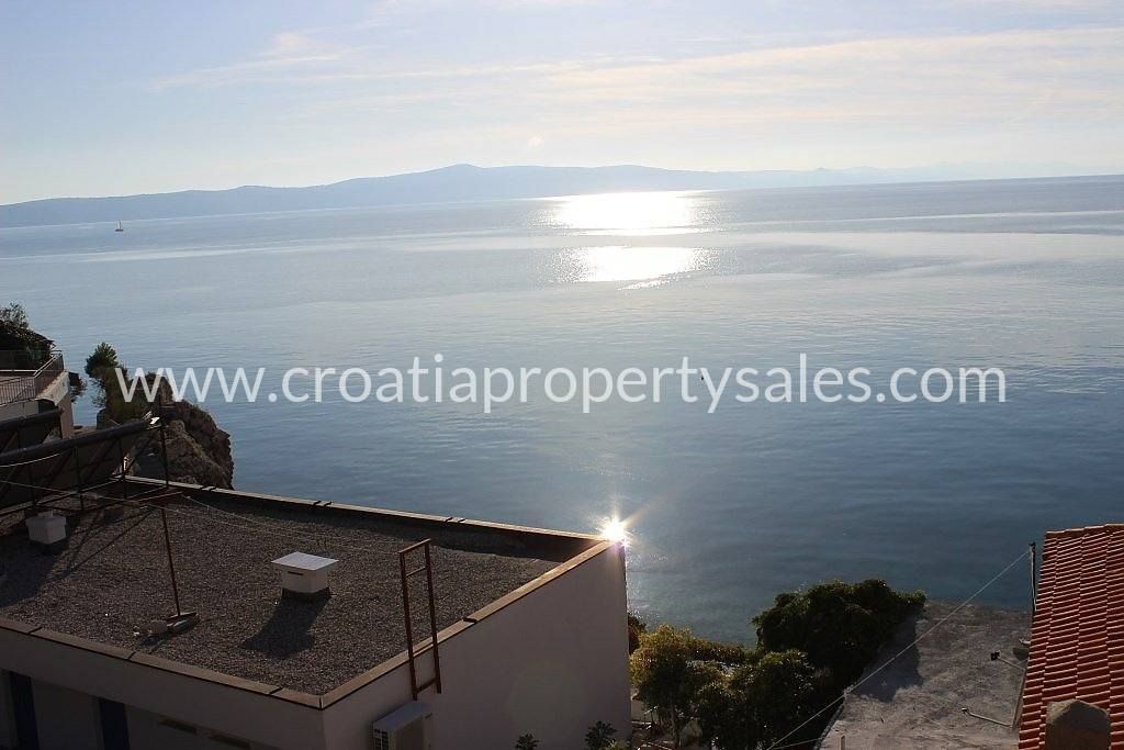 Haus zum Kauf 550.000 € 6 Zimmer 360 m²<br/>Wohnfläche Makarska