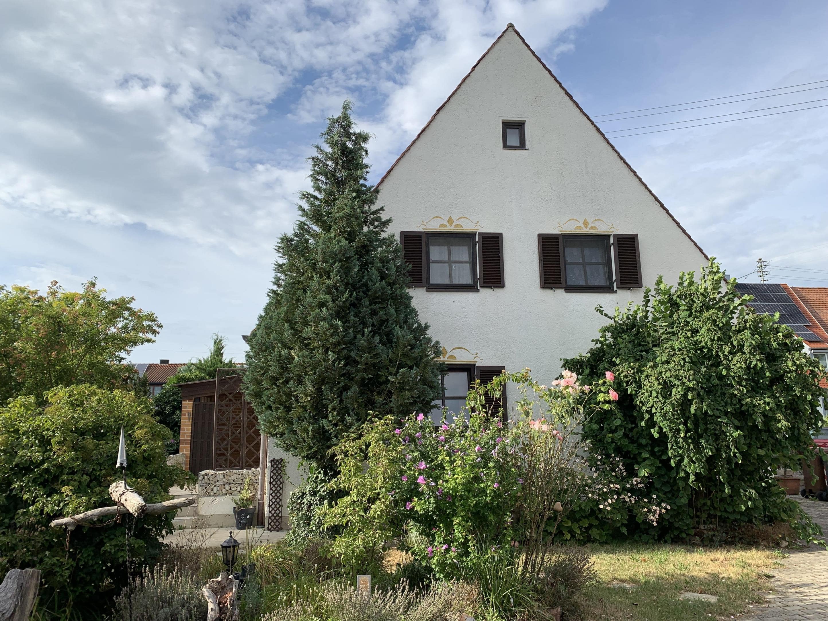 Doppelhaushälfte zum Kauf 430.000 € 5 Zimmer 90 m²<br/>Wohnfläche 999 m²<br/>Grundstück Erlingen Meitingen 86405