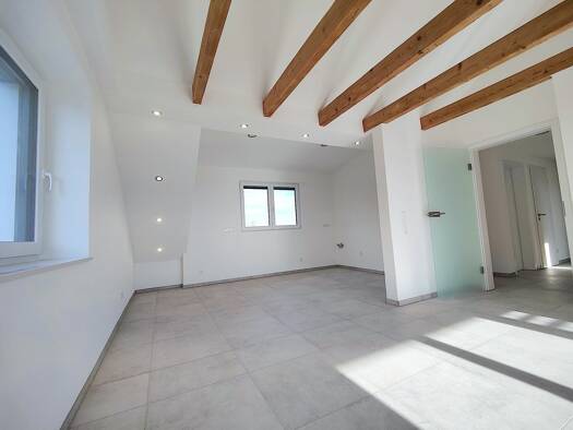 Wohnung zur Miete 1.240 € 4 Zimmer 86,5 m² 2. Geschoss frei ab 01.11.2026 Illertissen Illertissen 89257