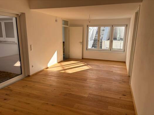 Terrassenwohnung zur Miete 1.980 € 3 Zimmer 100 m² Geschoss -1/3 frei ab 01.10.2026 Ottobrunn 85521