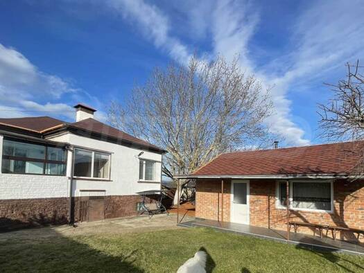 Reihenmittelhaus zum Kauf 120.000 € 4 Zimmer 90 m² Podvis