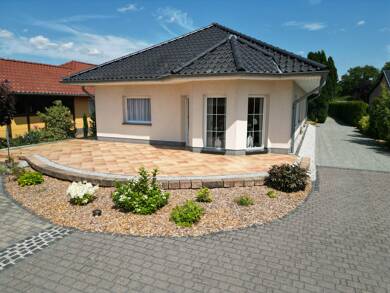 Bungalow zum Kauf 450.000 € 4 Zimmer 130 m² 2.550 m² Grundstück Stendal Stendal 39576