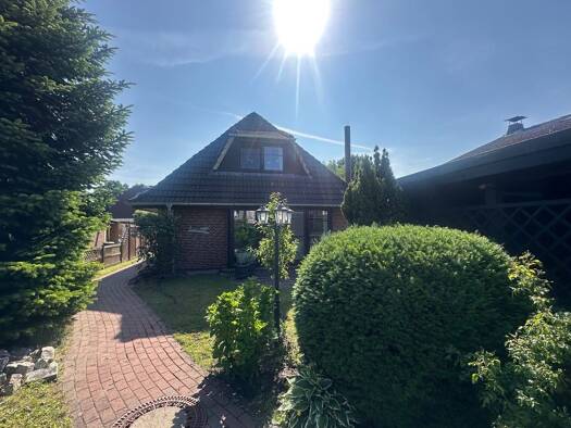 Einfamilienhaus zum Kauf 465.000 € 4 Zimmer 141 m² 544 m² Grundstück Elmshorn / Bokholt 25335