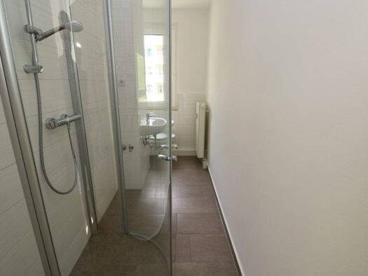 Wohnung zur Miete 359 € 2 Zimmer 46,4 m² EG Franz-Kögler-Ring 31 Freiberg 09599