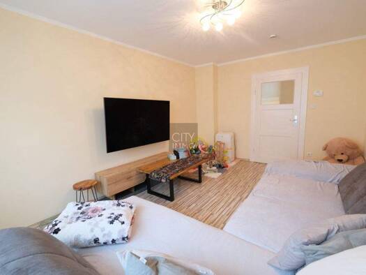 Wohnung zur Miete 950 € 3 Zimmer 80 m² frei ab 15.04.2026 Steinbühl Nürnberg 90443