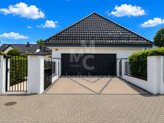 Villa zum Kauf 2.690.000 € 9 Zimmer 480 m² 1.210 m² Grundstück Isernhagen-Süd Bothfeld - Vahrenheide 30657
