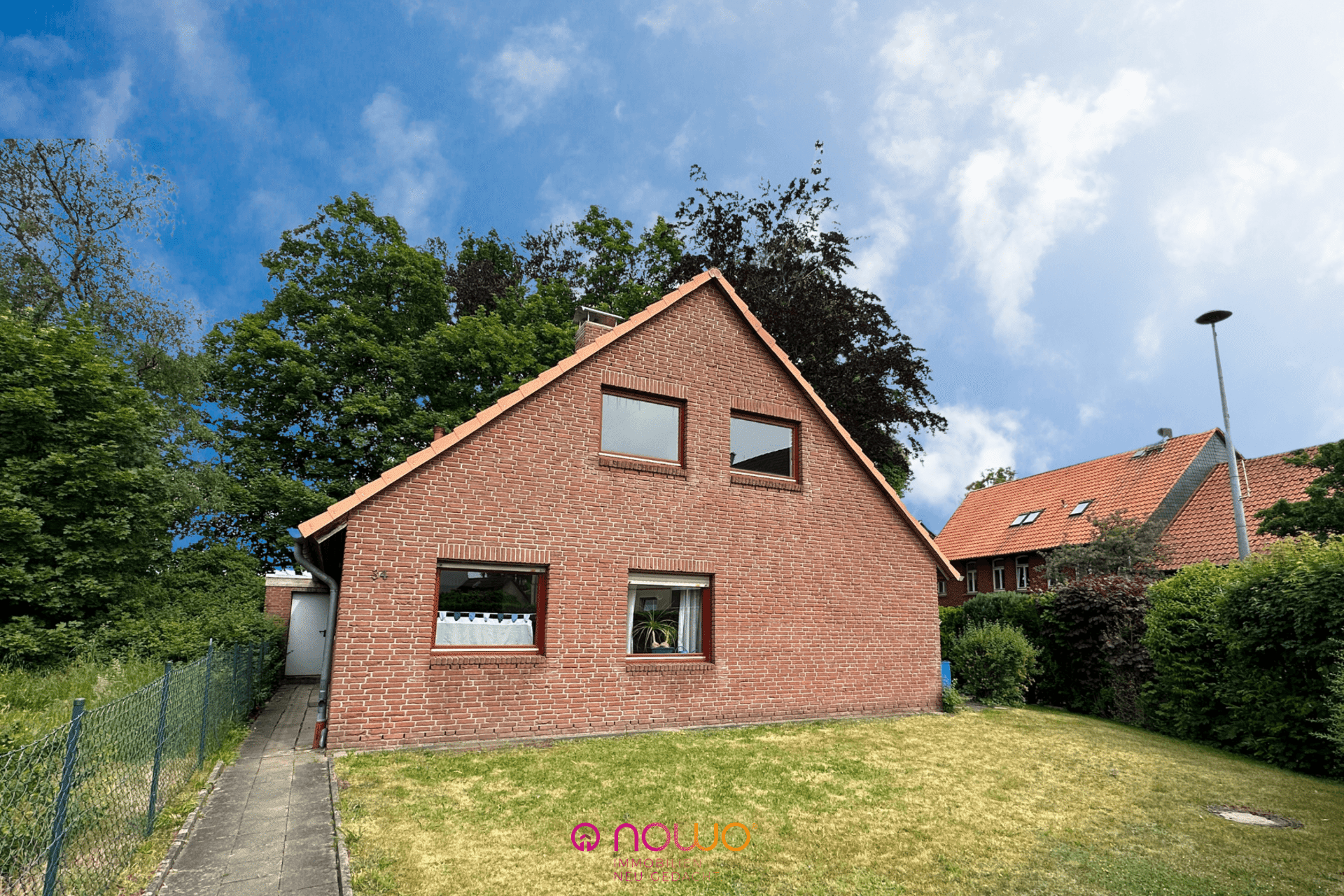 Einfamilienhaus zum Kauf 335.000 € 5 Zimmer 125,5 m²<br/>Wohnfläche 370 m²<br/>Grundstück Cremlingen Cremlingen / Weddel 38162