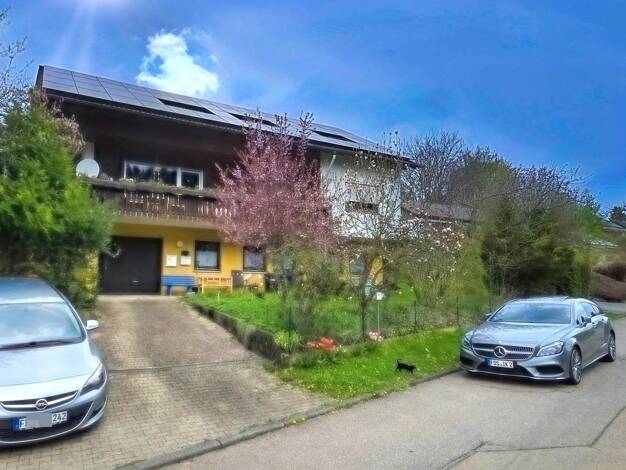 Mehrfamilienhaus zur Versteigerung 439.000 € 8 Zimmer 250 m² 1.050 m² Grundstück Peterzell Alpirsbach 72275