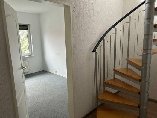 Maisonette zum Kauf 285.000 € 3 Zimmer 115 m² 3. Geschoss Holsterhausen Essen 45147