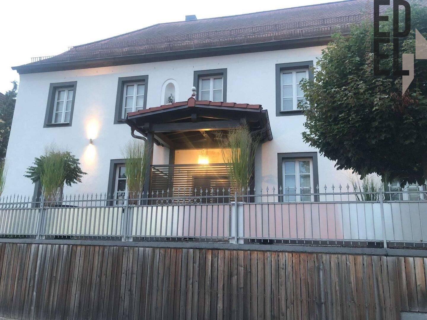 Mehrfamilienhaus zum Kauf - Ansicht 2