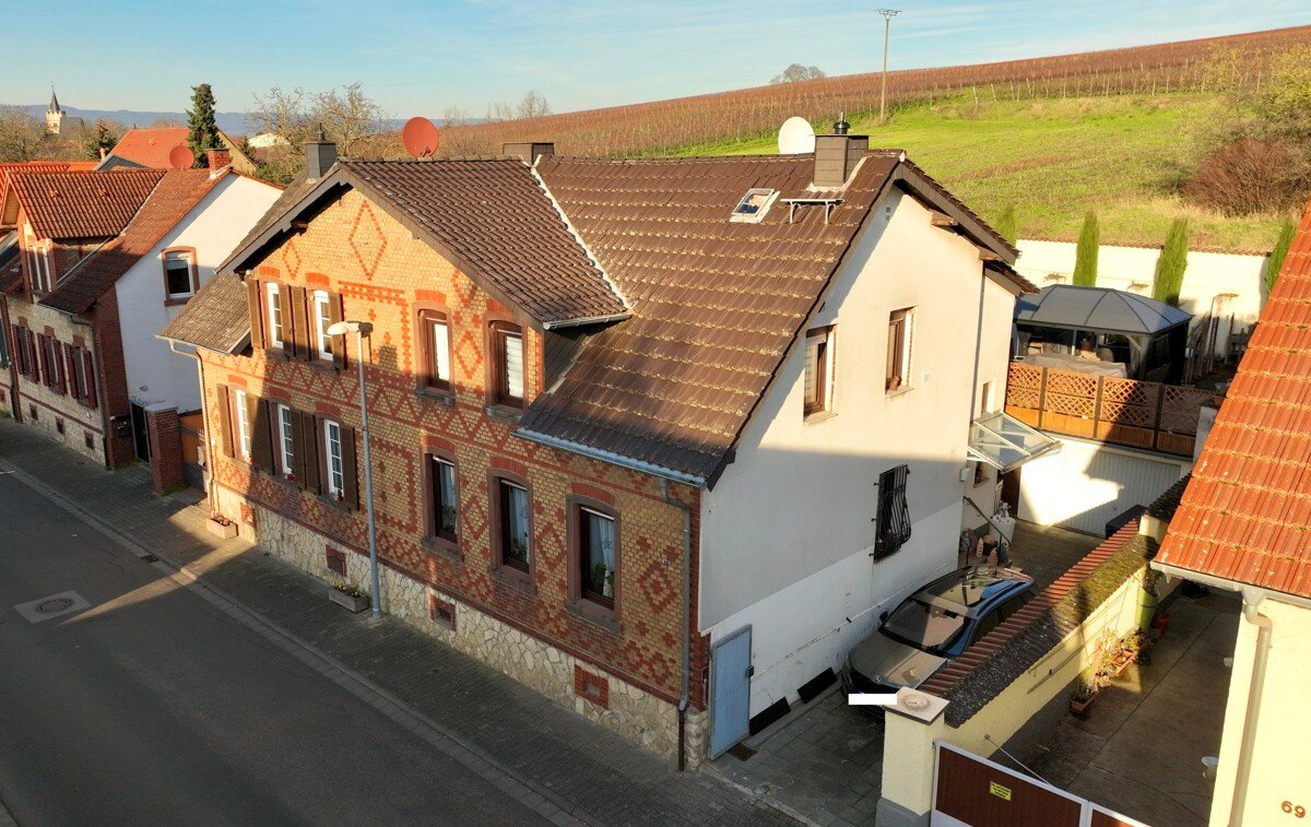 Einfamilienhaus zum Kauf 410.000 € 5 Zimmer 134 m²<br/>Wohnfläche 238 m²<br/>Grundstück 01.06.2025<br/>Verfügbarkeit Ingelheim am Rhein 55218