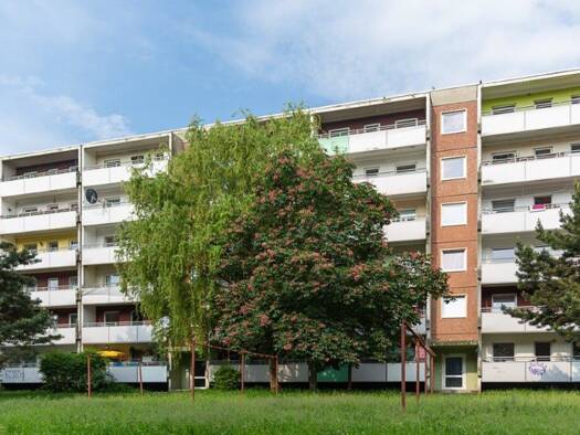 Wohnung zur Miete nur mit Wohnberechtigungsschein 505 € 3 Zimmer 64,3 m² 5. Geschoss frei ab 31.08.2026 Sanddornstraße 12 Gorbitz-Nord/Neu-Omsewitz Ortsamtsbereich Cotta 01169