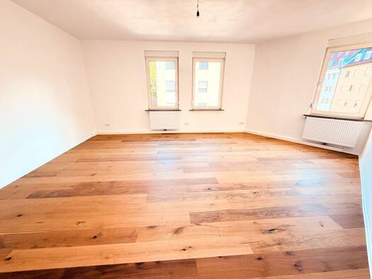 Wohnung zum Kauf provisionsfrei 399.000 € 3 Zimmer 85,3 m² Geschoss 2/3 frei ab sofort Sulzbacher Straße 87 Rennweg Nürnberg 90489