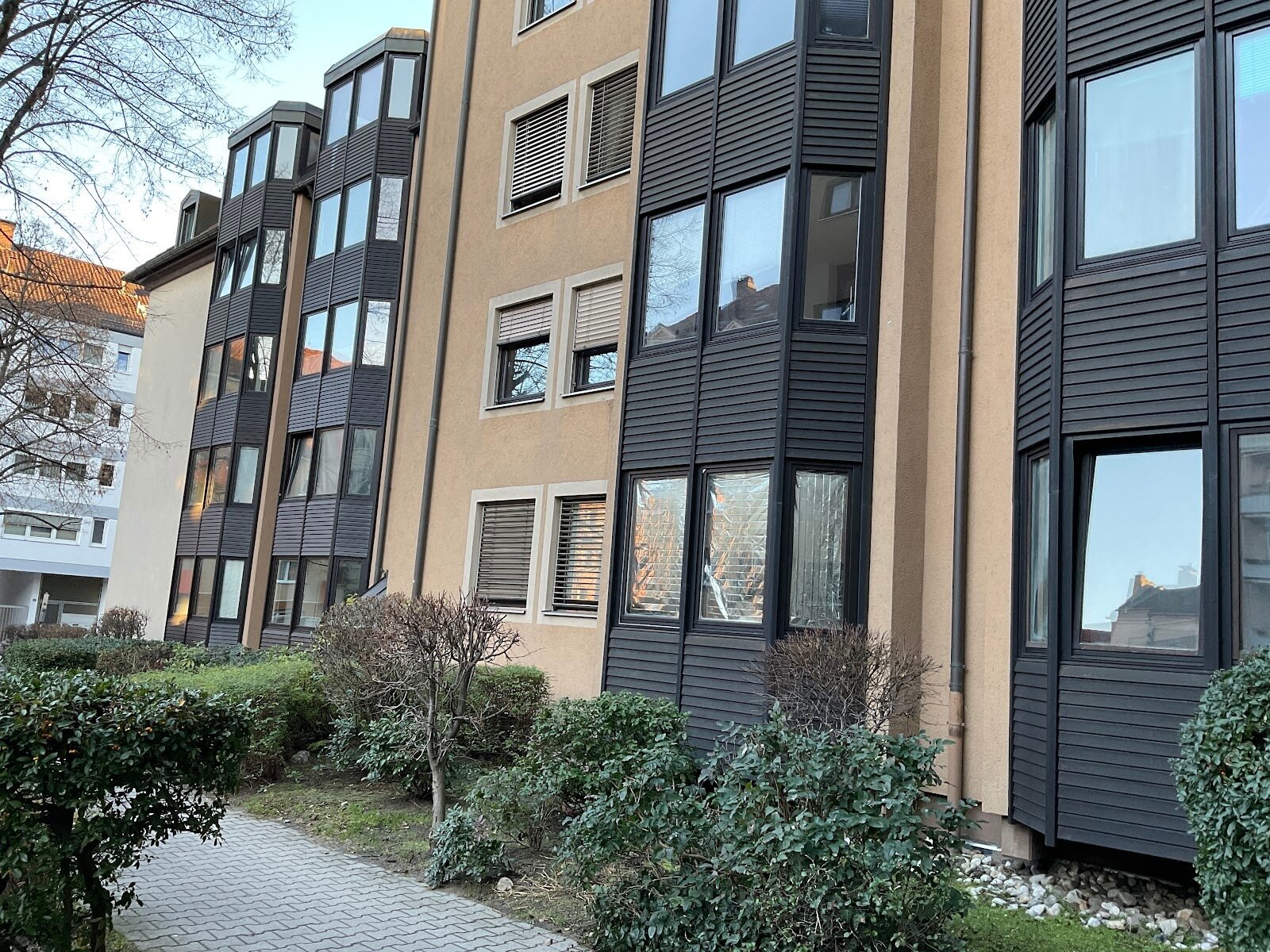 Wohnung zur Miete 697 € 2 Zimmer 58,4 m²<br/>Wohnfläche 2.<br/>Geschoss 01.01.2025<br/>Verfügbarkeit Osterhausenstraße 8a Galgenhof Nürnberg 90459