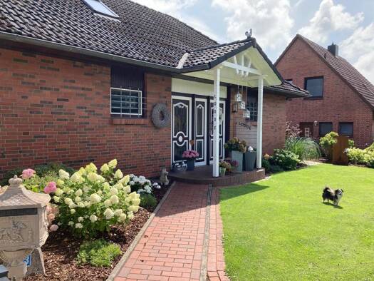 Bungalow zum Kauf provisionsfrei 330.000 € 5 Zimmer 149 m² Albersdorf 25767