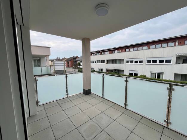 Wohnung zum Kauf - Neubau provisionsfrei 389.642 € 3 Zimmer 83,7 m² 1. Geschoss Duttlacher Weg 3 Kirrlach Waghäusel 68753