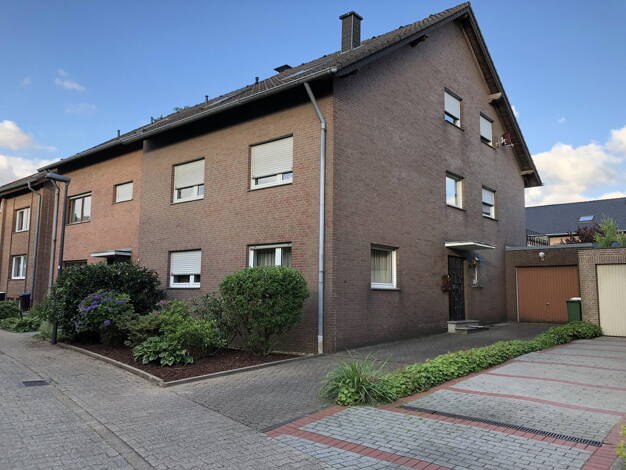 Doppelhaushälfte zum Kauf provisionsfrei 698.000 € 9 Zimmer 235 m² 394 m² Grundstück Brand Brand 52078
