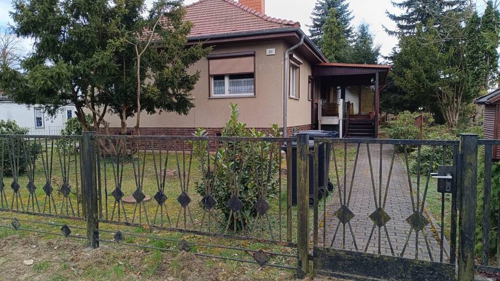 Einfamilienhaus zum Kauf 380.000 € 4 Zimmer 110 m² 1.430 m² Grundstück frei ab sofort Schöneiche bei Berlin 15566